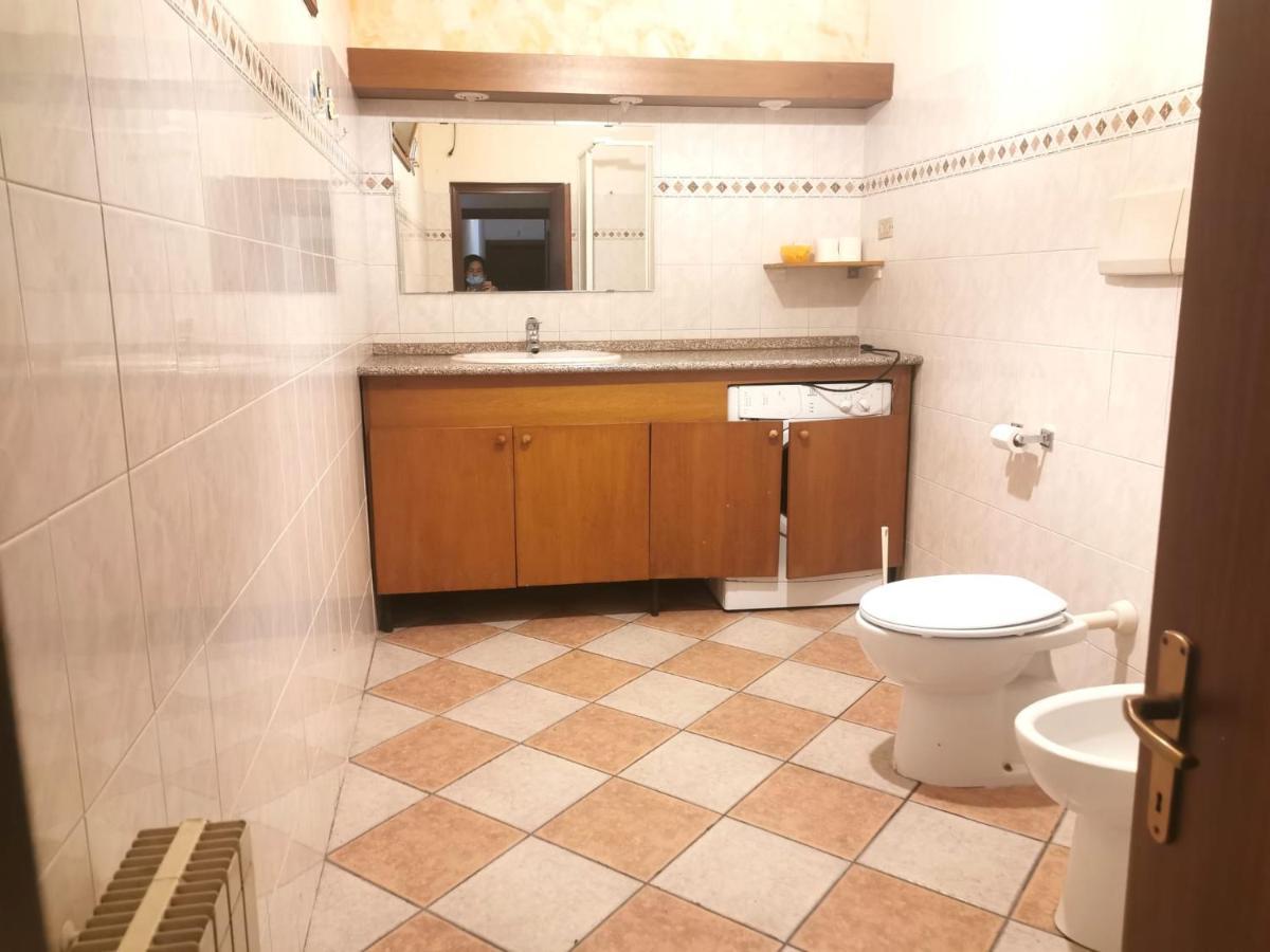 Residence La Lanterna Gênes Extérieur photo